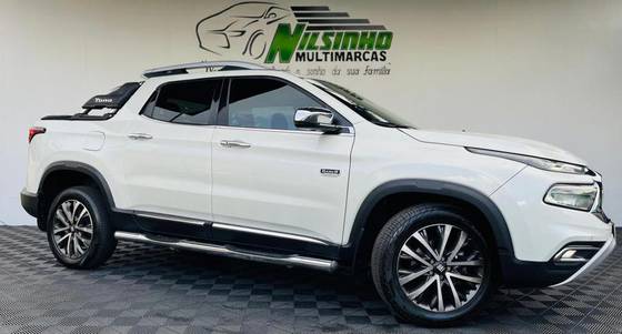 FIAT TORO 2.0 16V TURBO DIESEL ENDURANCE 4WD AT9